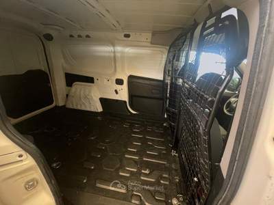 Fiat Doblò 1.3 Multijet 16v 90CV EU5+ Bianco usata MONOPOLI