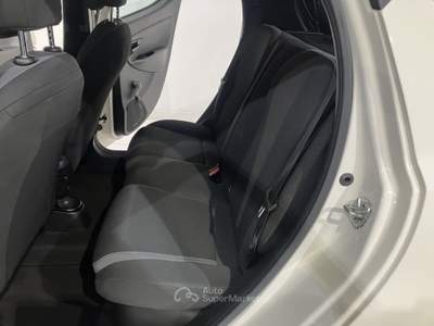 Lancia Ypsilon 0.9 Twinair 80 CV metano Ecochic Gold Bianco usata Fornovo di Taro