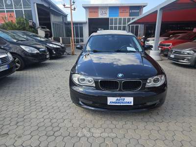 BMW Serie 1 116i 116 Serie 1 E/81-87 116i 5p Futura 122cv Nero usata Milano