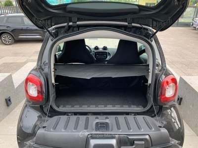 Smart ForTwo 70 1.0 52kW passion twinamic - Blocca Ora! Nero usata Ciampino