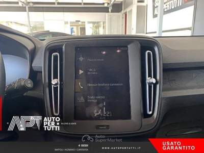 Volvo XC40 XC40 1.5 T2 Momentum my21 Nero usata Napoli