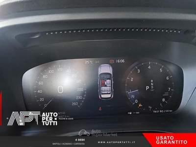 Volvo XC40 XC40 1.5 T2 Momentum my21 Nero usata Napoli