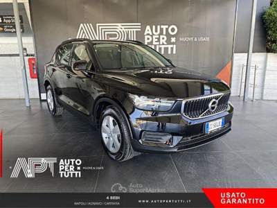 Volvo XC40 XC40 1.5 T2 Momentum my21 Nero usata Napoli