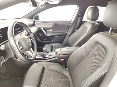 Mercedes-Benz Classe A A 160 d Sport Bianco usata Massa