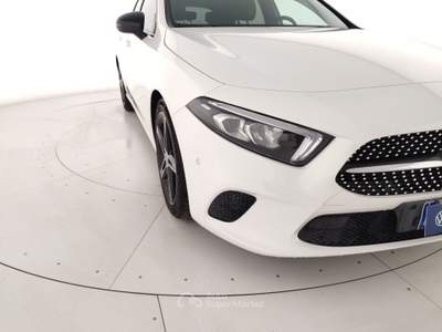Mercedes-Benz Classe A A 160 d Sport Bianco usata Massa