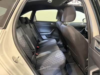 Volkswagen Taigo 1.5 TSI ACT R-Line DSG Bianco usata Caresanablot