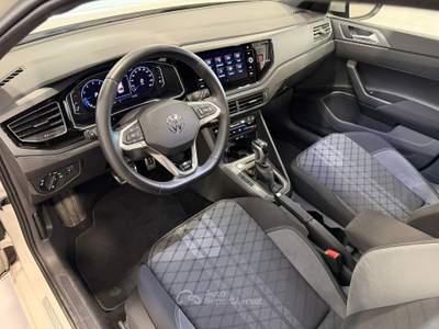 Volkswagen Taigo 1.5 TSI ACT R-Line DSG Bianco usata Caresanablot