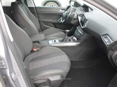 Peugeot 308 Allure Pack BlueHDi 130 S&S Argento usata Cuneo