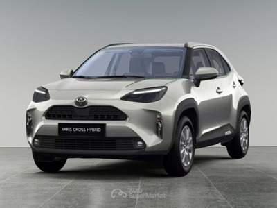 Toyota Yaris Cross Yaris Cross 1.5h Active fwd 115cv e-cvt Argento usata Varedo