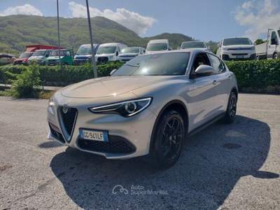 Alfa Romeo Stelvio 2.2 Turbo Diesel 190CV Business AT8 Q4 Grigio usata Bagni di Lucca