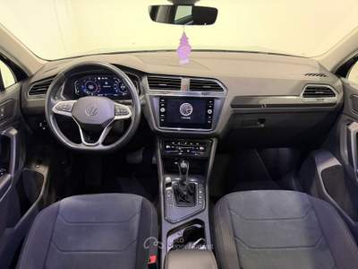 Volkswagen Tiguan 2.0 TDI SCR 150cv Elegance DSG Nero usata Caresanablot