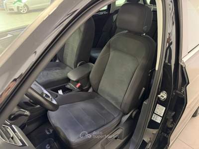 Volkswagen Tiguan 2.0 TDI SCR 150cv Elegance DSG Nero usata Caresanablot