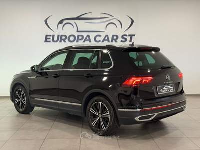 Volkswagen Tiguan 2.0 TDI SCR 150cv Elegance DSG Nero usata Caresanablot