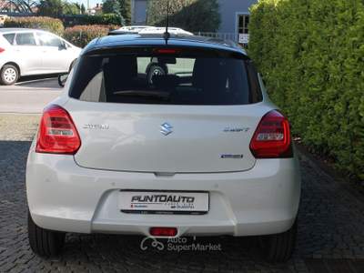Suzuki Swift 1.2 Hybrid Top CVT 2WD Bianco usata Cuneo