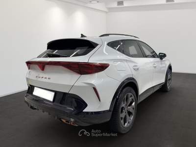 Cupra Formentor 1.5 e-HYBRID DSG Camera 360° Intelligent Drive 18" Bianco usata Serravalle