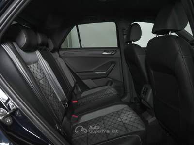 Volkswagen T-Roc - 1.0 tsi R-Line Plus 115cv | HB512HL Nero usata Cantù