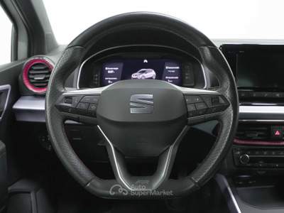 Seat Arona 1.0 ecotsi FR 110cv dsg Bianco usata Cantù