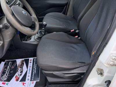 Fiat Punto Classic 1.2 5 porte Bianco usata Sant'Antimo