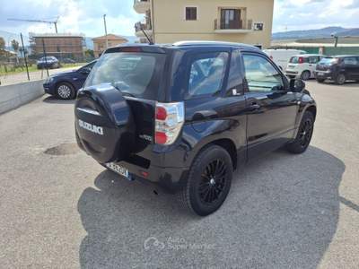 Suzuki Grand Vitara 1.9 DDIS 3 porte 4x4 Nero usata CASTELLALTO