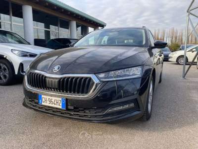 Skoda Octavia 2.0 TDI EVO SCR DSG Wagon Sportline Nero usata Rivignano Teor