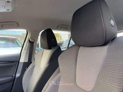 Skoda Octavia 2.0 TDI EVO SCR DSG Wagon Sportline Nero usata Rivignano Teor