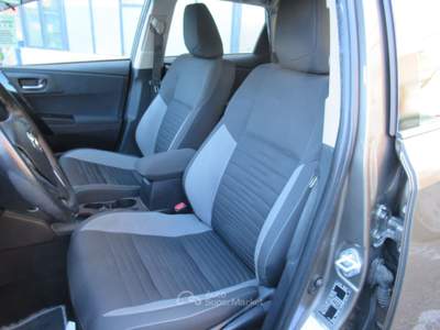 Toyota Auris Touring Sports 1.8 Hybrid Lounge Grigio usata Striano