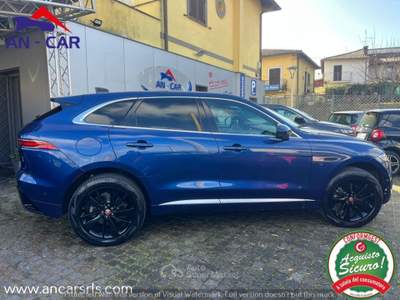 Jaguar F-Pace 2.0d i4 mhev R-Dynamic S awd 204cv auto Giallo usata Grottaferrata