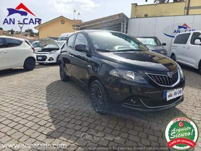 Lancia Ypsilon 1.0 FireFly 5 porte S&amp;S Hybrid Gold Nero usata Grottaferrata