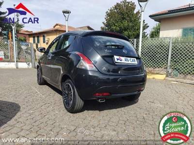Lancia Ypsilon 1.0 FireFly 5 porte S&amp;S Hybrid Gold Nero usata Grottaferrata