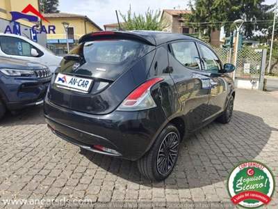 Lancia Ypsilon 1.0 FireFly 5 porte S&amp;S Hybrid Gold Nero usata Grottaferrata