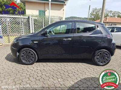 Lancia Ypsilon 1.0 FireFly 5 porte S&amp;S Hybrid Gold Nero usata Grottaferrata
