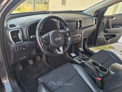 Kia Sportage 1.7 CRDI 2WD CLASS Nero usata Calci