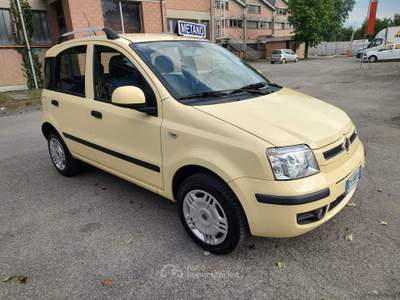 Fiat Panda OK NEOPATENTATI, GARANZIA L.12 MESI, BENZINA\METANO Giallo usata Reggio nell'Emilia