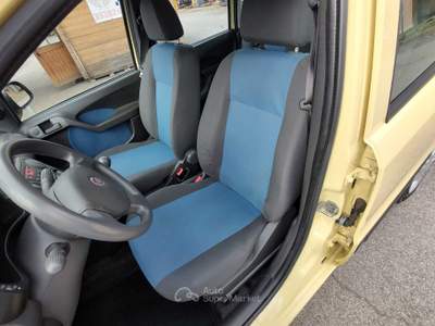 Fiat Panda OK NEOPATENTATI, GARANZIA L.12 MESI, BENZINA\METANO Giallo usata Reggio nell'Emilia