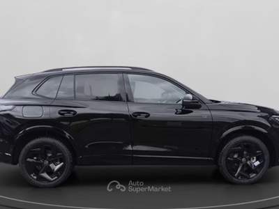 Volkswagen Tiguan 2.0 TDI 150 CV DSG R-Line Nero usata Pieve di Cento