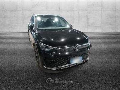 Volkswagen Tiguan 2.0 TDI 150 CV DSG R-Line Nero usata Pieve di Cento