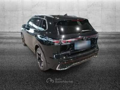 Volkswagen Tiguan 2.0 TDI 150 CV DSG R-Line Nero usata Pieve di Cento