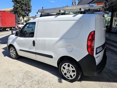 Fiat Doblò 1.4 t-jet N.p. Sx Cargo - Con Officina Mobile Bianco usata Tortoreto