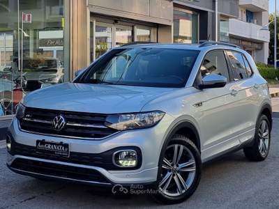 Volkswagen T-Cross R-line 1.0 TSI DSG 110cv Grigio usata Trentola Ducenta