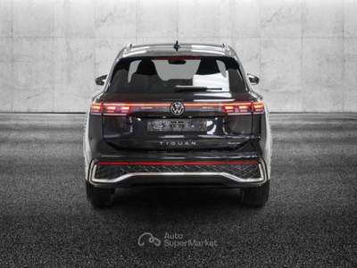 Volkswagen Tiguan 2.0 TDI 193 CV DSG 4MOTION R-Line Nero usata Pieve di Cento