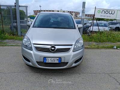 Opel Zafira benzina 7 POSTI Argento usata Scandicci