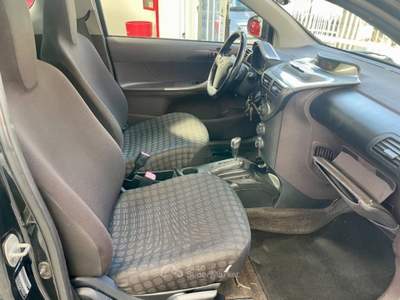 Toyota iQ 1.0 Multidrive Nero usata Caronno Pertusella
