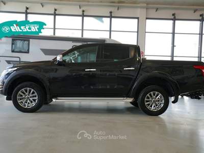 Mitsubishi L200 2.4 DI-D/181CV Double Cab Intense Hp Mivec SDA Nero usata Sona