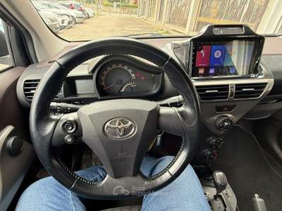Toyota iQ 1.0 Multidrive TENUTA BENISSIMO AUTOMATICA Grigio usata San Lazzaro di Savena