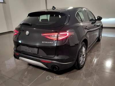 Alfa Romeo Stelvio ALFA STELVIO 2.2 TURBO SUPER 160CV RWD AUTO Stelvio 2.2 Turbo Super 160cv RWD Auto Nero usata Roma