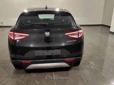 Alfa Romeo Stelvio ALFA STELVIO 2.2 TURBO SUPER 160CV RWD AUTO Stelvio 2.2 Turbo Super 160cv RWD Auto Nero usata Roma