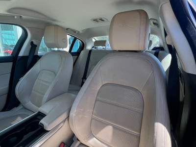 Jaguar XE 2.0d i4S 180cv auto T-stock offerta imperdibile Blu/Azzurro usata Gela