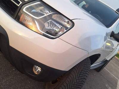 Dacia Duster Duster 1.5 dci 109cv 80kw StarteStop  Bianco usata Capua