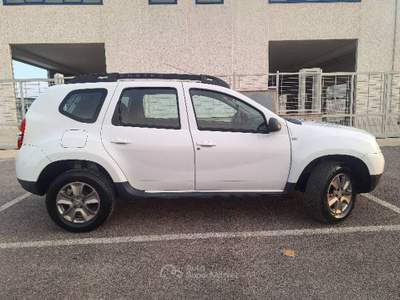 Dacia Duster Duster 1.5 dci 109cv 80kw StarteStop  Bianco usata Capua