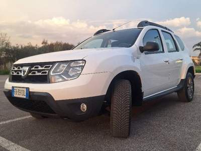 Dacia Duster Duster 1.5 dci 109cv 80kw StarteStop  Bianco usata Capua